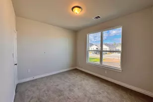 10320 Woodhill Spa Ln, Cleveland, TX 77327 - Photo 9