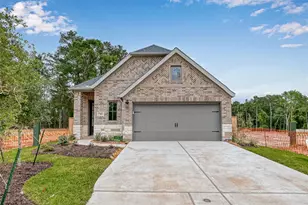 308 Mullins Ct, Montgomery, TX 77316 - Photo 1