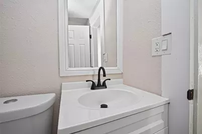 1505 Ryon Street, Houston, TX 77009 - Photo 25