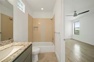 5506 Bosque St, Houston, TX 77056 - Photo 31