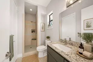 5506 Bosque St, Houston, TX 77056 - Photo 37