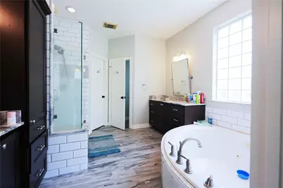 2422 Lansing Circle, Pearland, TX 77584 - Photo 15