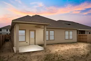 2414 E Heritage Dr, Dayton, TX 77535 - Photo 23