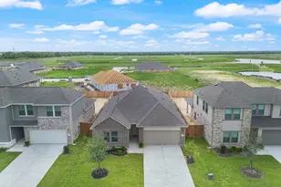 2414 E Heritage Dr, Dayton, TX 77535 - Photo 27