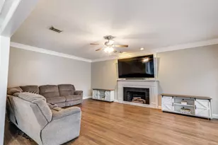 4419 Broadleaf St, Kingwood, TX 77345 - Photo 9