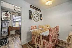 101 Lubbock St, Point Comfort, TX 77979 - Photo 9