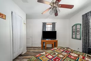 101 Lubbock St, Point Comfort, TX 77979 - Photo 27