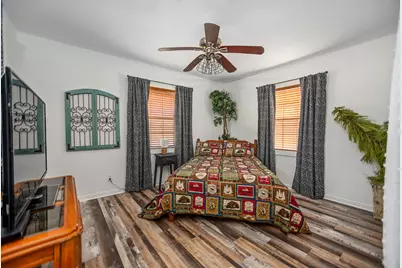 101 Lubbock Street, Point Comfort, TX 77979 - Photo 25