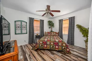 101 Lubbock St, Point Comfort, TX 77979 - Photo 25