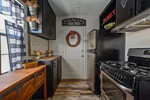 101 Lubbock St, Point Comfort, TX 77979 - Photo 17