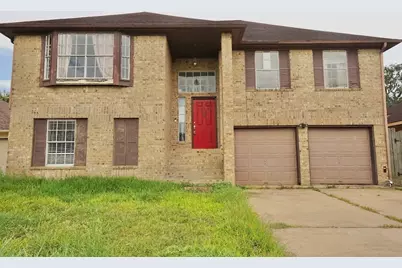 110 Almond Drive, Lake Jackson, TX 77566 - Photo 1