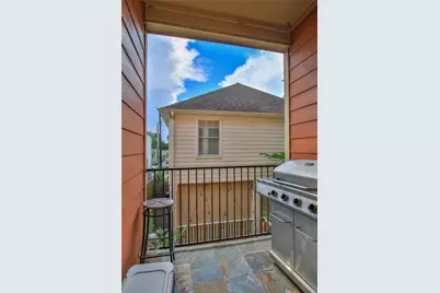1049 W 22nd Street #I, Houston, TX 77008 - Photo 13