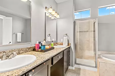1049 W 22nd Street #I, Houston, TX 77008 - Photo 17