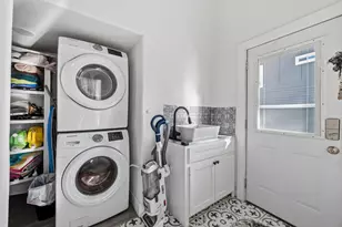 614 W 28th St, Houston, TX 77008 - Photo 25