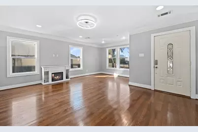 614 W 28th Street, Houston, TX 77008 - Photo 3