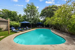 5702 Hoover St, Houston, TX 77092 - Photo 3