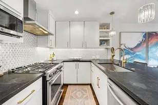 5702 Hoover St, Houston, TX 77092 - Photo 7