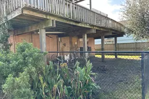 16602 Jamacia Inn St, Jamaica Beach, TX 77554 - Photo 35