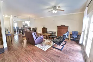 486 S Wilcrest Dr, Houston, TX 77042 - Photo 1