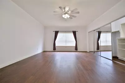 486 S Wilcrest Drive #486, Houston, TX 77042 - Photo 11