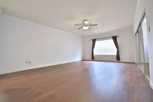 486 S Wilcrest Dr, Houston, TX 77042 - Photo 9
