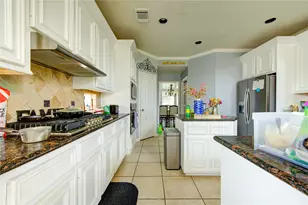 5911 Canyon Brook Ct, Sugar Land, TX 77479 - Photo 39