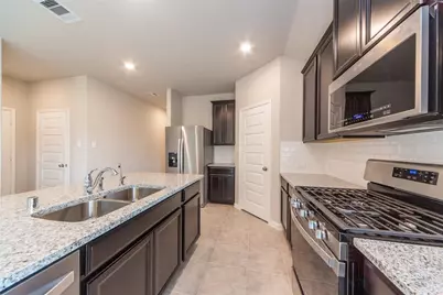7034 Toluca Drive, Rosharon, TX 77583 - Photo 11