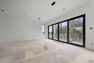 5030 Braesheather Dr, Houston, TX 77096 - Photo 13