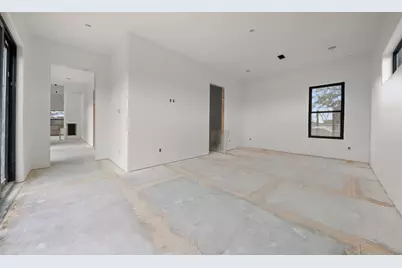 5030 Braesheather Drive, Houston, TX 77096 - Photo 17