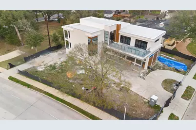 5030 Braesheather Drive, Houston, TX 77096 - Photo 25