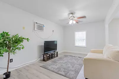 3910 Luca St Street, Houston, TX 77021 - Photo 9