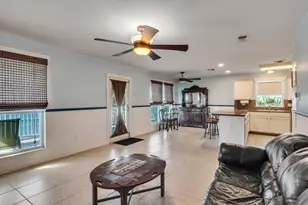 16631 Mansvelt Rd, Jamaica Beach, TX 77554 - Photo 9