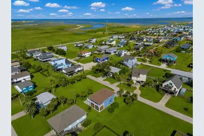 16631 Mansvelt Road, Jamaica Beach, TX 77554 - Photo 33