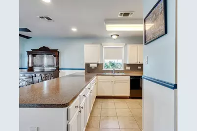 16631 Mansvelt Road, Jamaica Beach, TX 77554 - Photo 11