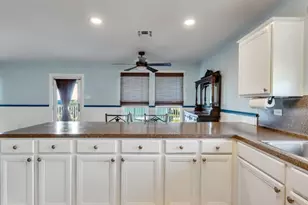 16631 Mansvelt Rd, Jamaica Beach, TX 77554 - Photo 15