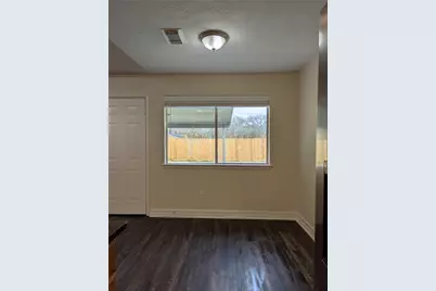 1601 Live Oak Hollow Street, Pearland, TX 77581 - Photo 11