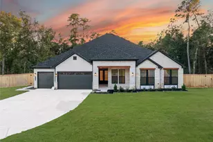 359 Louvenia Ct, Pinehurst, TX 77362 - Photo 49
