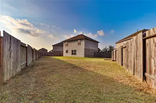 184 Kelly St, Angleton, TX 77515 - Photo 29