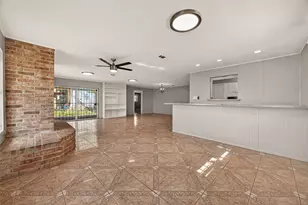 10607 Bainbridge St, Houston, TX 77016 - Photo 15