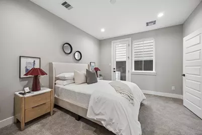 1179 W 19th Street, Houston, TX 77008 - Photo 35