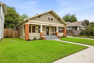 1037 Oxford St, Houston, TX 77008 - Photo 1