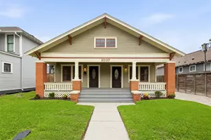 1037 Oxford St, Houston, TX 77008 - Photo 5