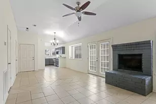 5934 Beaconridge Dr, Houston, TX 77053 - Photo 5