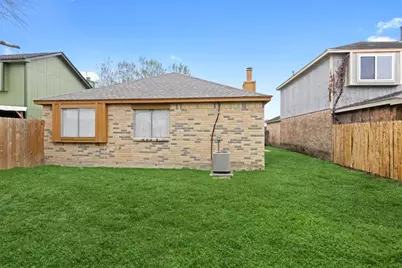 5934 Beaconridge Drive, Houston, TX 77053 - Photo 19