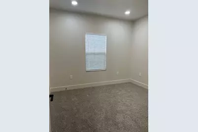 319 E Gulf Street, Baytown, TX 77520 - Photo 21