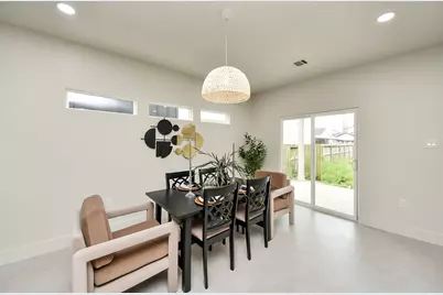 319 E Gulf Street, Baytown, TX 77520 - Photo 13