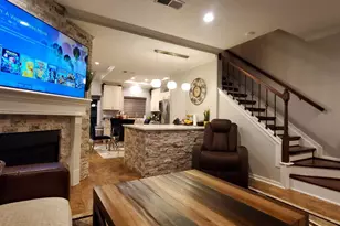 2910 Grants Lake Blvd, Sugar Land, TX 77479 - Photo 3