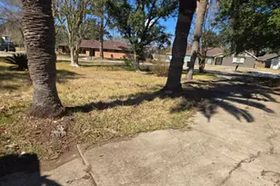 5006 Interlachen St, Baytown, TX 77521 - Photo 5