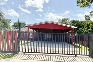 616 Kansas St, Pasadena, TX 77506 - Photo 1