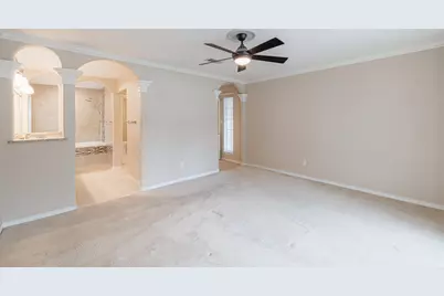 519 E Hillary Circle, Sugar Land, TX 77498 - Photo 17